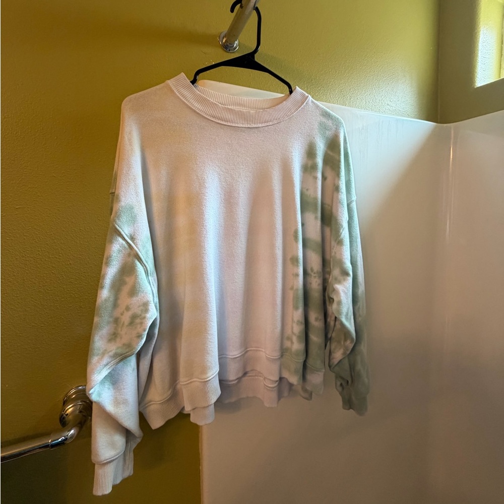 American Eagle Outfitters Tie-Dye Sweatshirt - White and Green